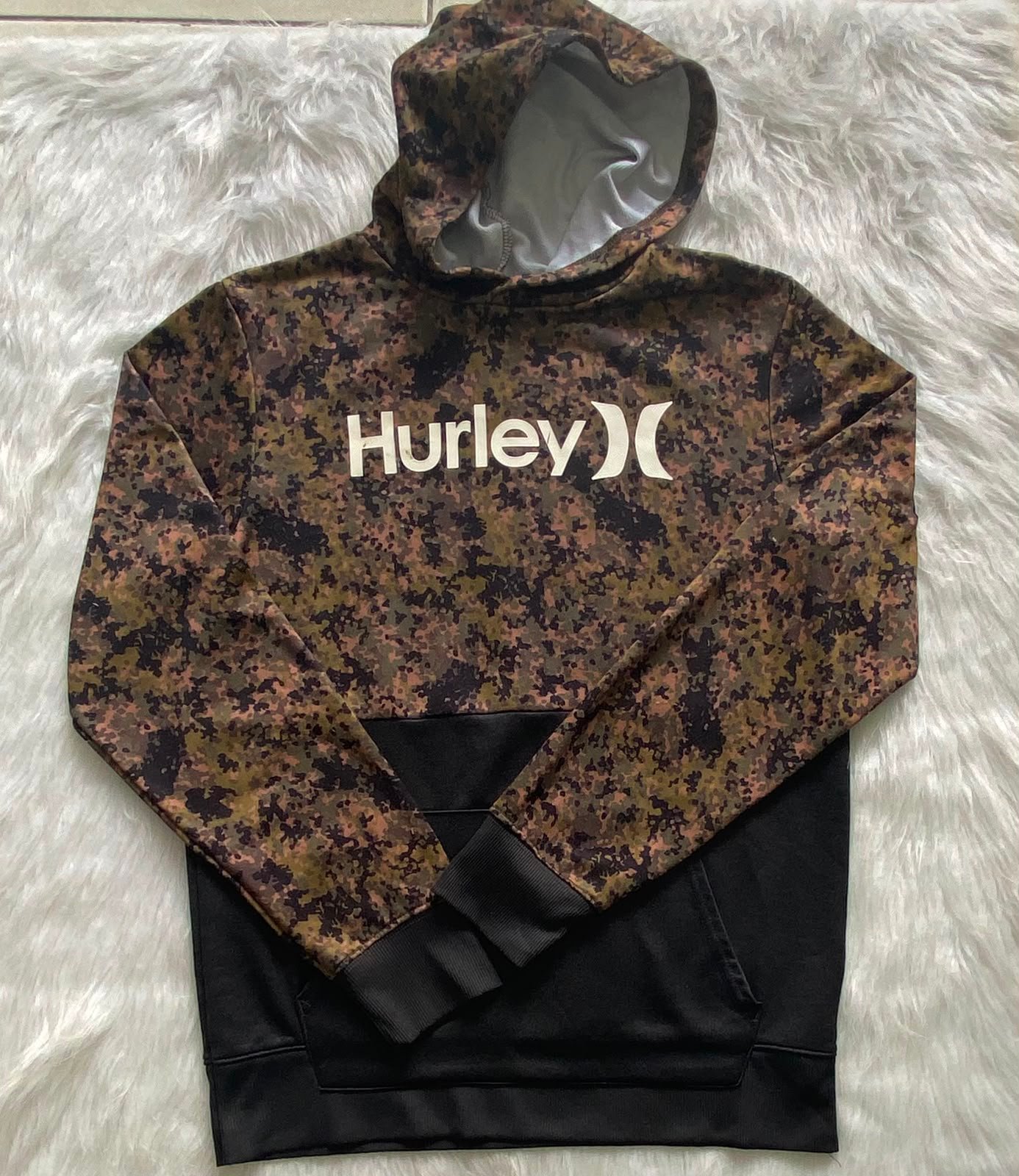 Chaqueta Hurley Estampado Militar con Capota
